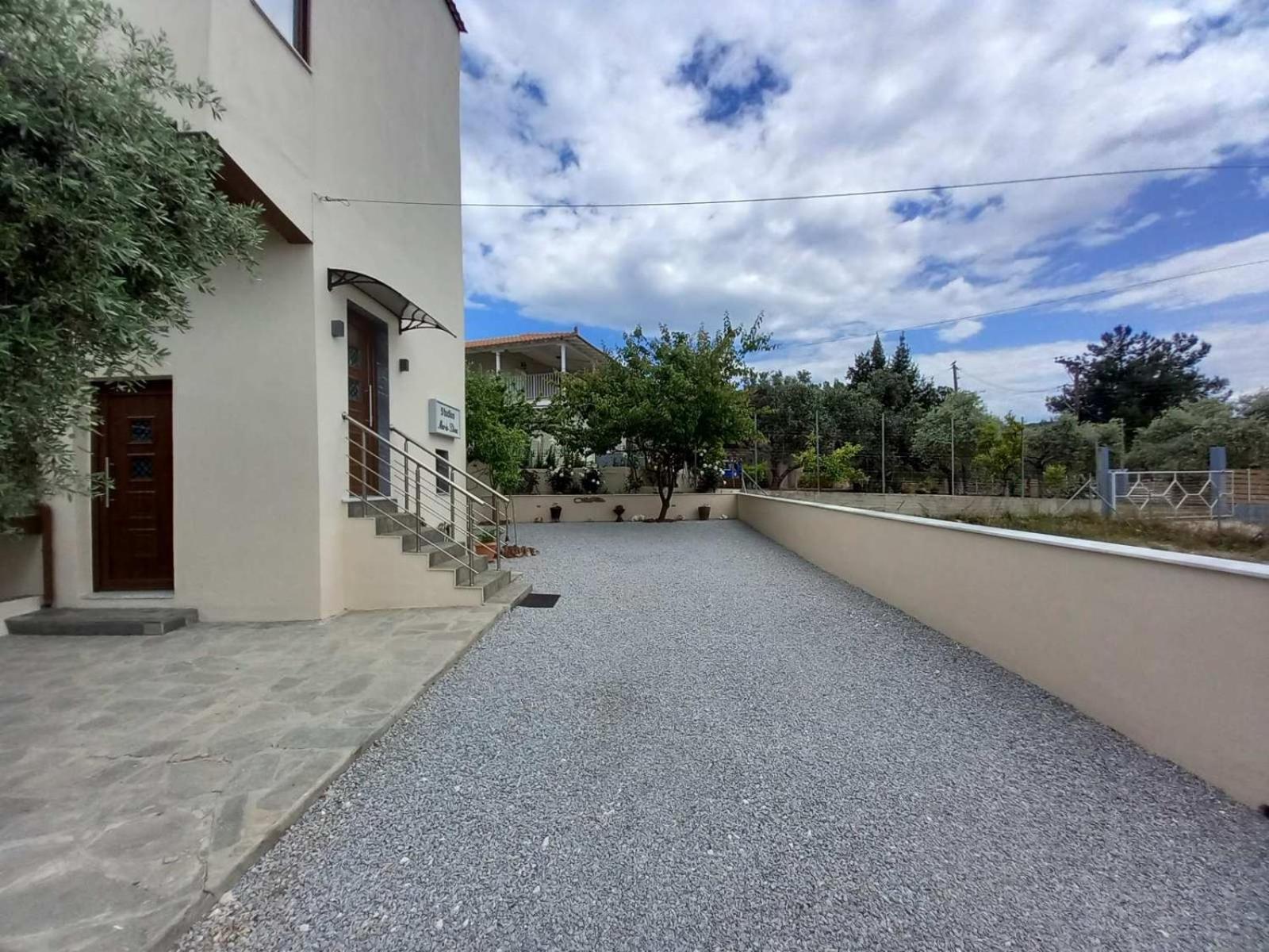 Maria Dina Apartments 1 Потос Екстериор снимка