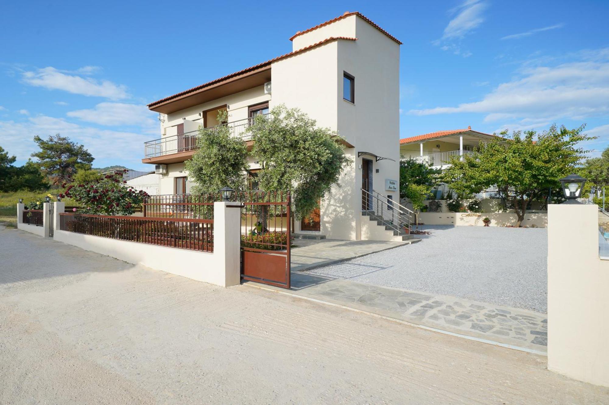 Maria Dina Apartments 1 Потос Екстериор снимка