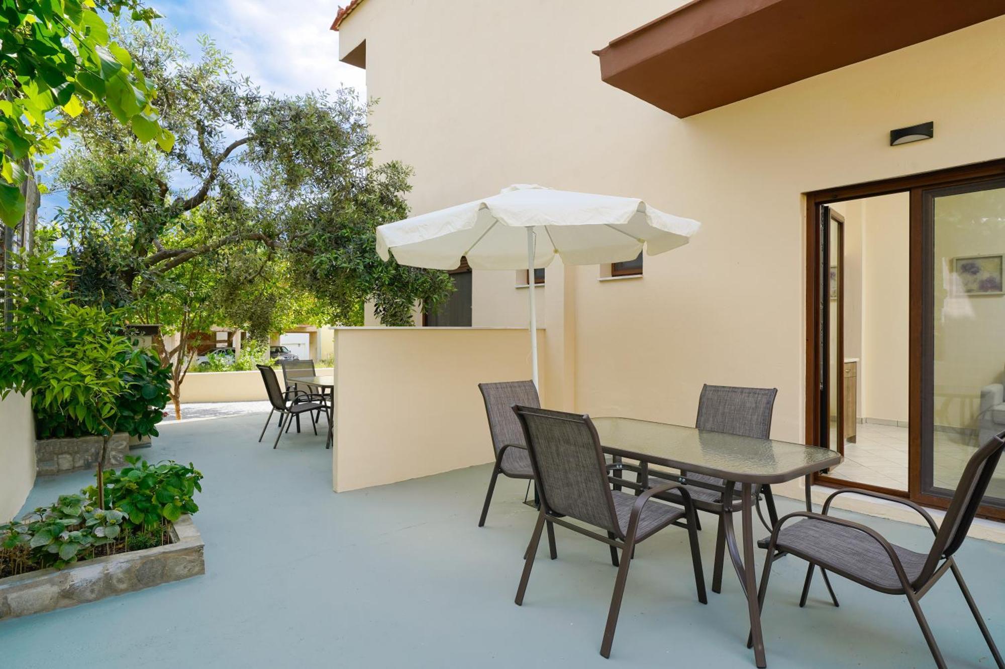 Maria Dina Apartments 1 Потос Екстериор снимка